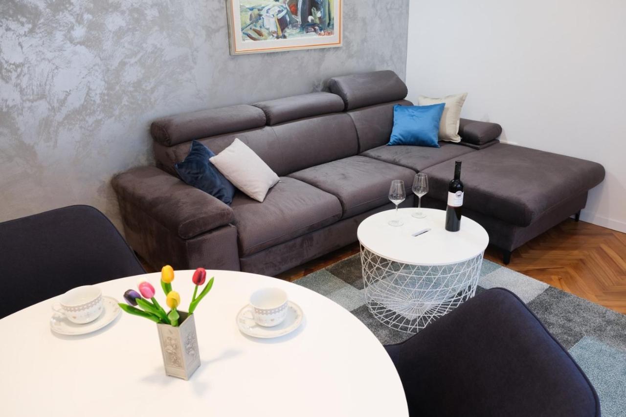 Paola Apartment Rijeka Luaran gambar