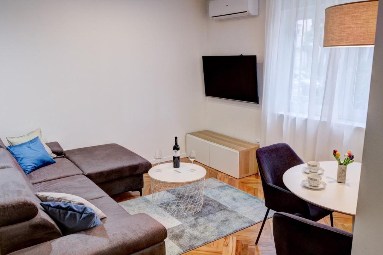 Paola Apartment Rijeka Luaran gambar